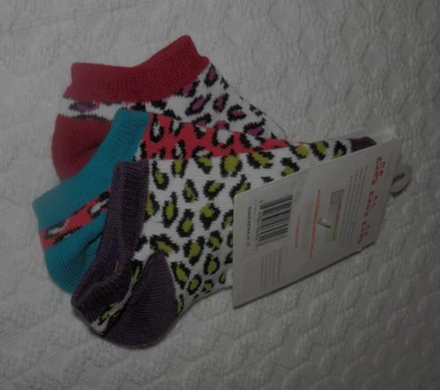 NWT Little Miss Matched Socks 3 Single Socks Low Cut Ages 4-9 - Image 1 of 2