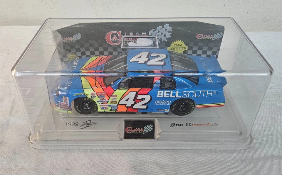 1999 Nascar #42 JOE NEMECHEK Team Calibre Escala 1:24 Diecast Edição Limitada - Imagem 1 de 4