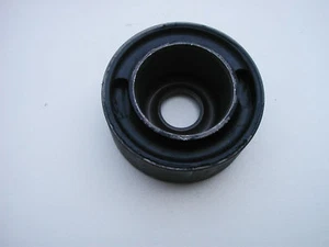 JAGUAR XJ LARGE TRAILING ARM BUSH - GOOD QUALITY - Picture 1 of 2