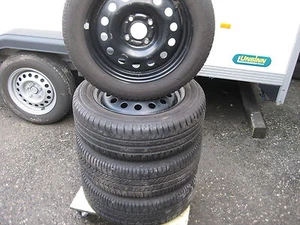 Satz Som-Reifen Ford Focus / Fusion 185/60R15 88H ET52,5 - Bild 1 von 1