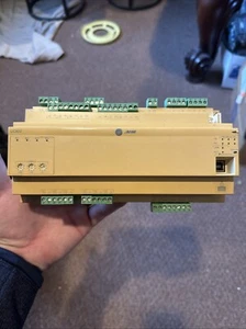 Trane Tracer UC600 Programmable Controller X13651548010 Rev P No Block - Picture 1 of 2