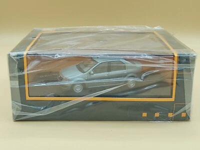 1/43 Renault "Dacia" Logan Bleu Electrique 2008 Eligor ref: 7711425984 - Photo 1/3