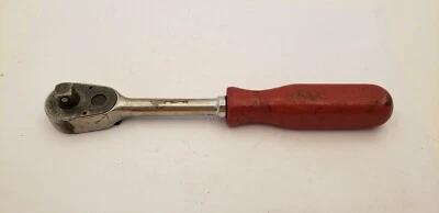 MAC TOOLS XR8PA 3/8 DRIVE RATCHET, RED HANDLE, MADE IN USA - Image 1 of 4
