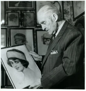 Eugène Fabergé dans son appartement, par Jerry Bauer. - Picture 1 of 1