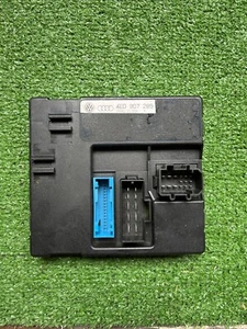Audi A8 D3 Central Convenience Control Unit ECU 4E0910289A 4E0907289 - Picture 1 of 4