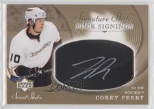 2007 Upper Deck Sweet Shot Signature Shots/Saves Puck Signings Corey Perry Auto