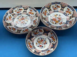 Antique Japanese Imari Bowls 3pcs. 7.5"-9.5"-10" With Scalloped Edges - Picture 1 of 12