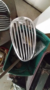 Jaguar Classic XK140 FRONT GRILLE - Foto 1 di 3