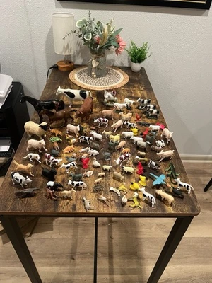 LOTE DE 95 FIGURAS MIXTAS DE ANIMALES DE SAFARI SALVAJE DE GRANJA. Incluye 2 Schleich 2 Safari + Foto 1 de 4
