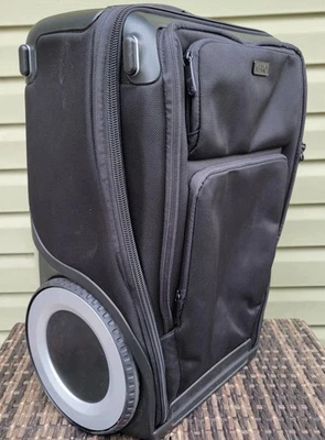 G-RO Suitcase Black 22” Upright Expandable Carry On Bag Luggage Travel - Image 1 of 4