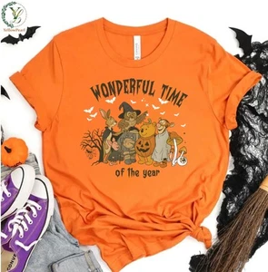 Halloween Party Unisex Tshirt, Spooky Season Shirt, Treat or Trick, Team Pooh - Bild 1 von 6