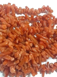 VICTORIAN FABULOUS RED BRANCH & CHIP CORAL 38" LONG FLAPPER NECKLACE & EARRINGS - Picture 1 of 7