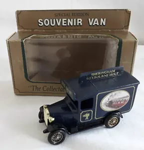 LLEDO STEVELYN VIEW VANS CHEVROLET VAN SHERINGHAM WEYBOURNE HOLT DIECAST BXD - Picture 1 of 3