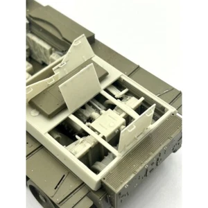 Resicast 1/35 Comet Engine for Tamiya kits - Picture 1 of 1