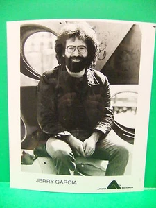Jerry Garcia 1977 Black & White Press Photo The Grateful Dead Terrapin Station - Picture 1 of 1