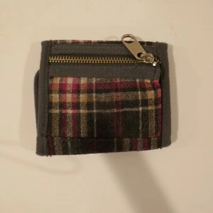 American Eagle Black Gray Purple/Pink Plaid Trifold Wallet Zipper Coin Pocket - Picture 1 of 7