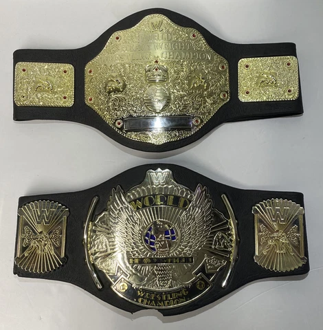 VTG Y2K 03 and 04 Jakks Pacific Kids World Wrestling Heavyweight Champion Belts Cover