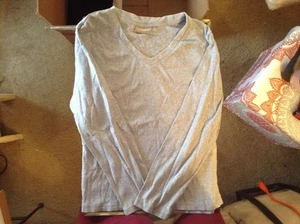 Croft and borrow long sleeve gray V-neck girls shirt - Picture 1 of 2