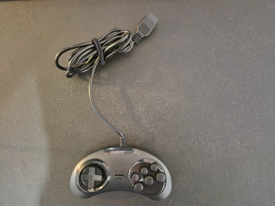 Unbranded 6 Button SEGA Genesis controller (Black) - Image 1 of 3