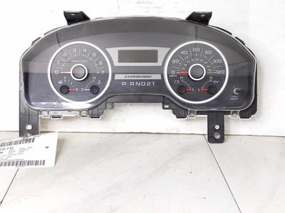 Speedometer Instrument Cluster For 2005 2006 Ford Expedition - Image 1 of 4