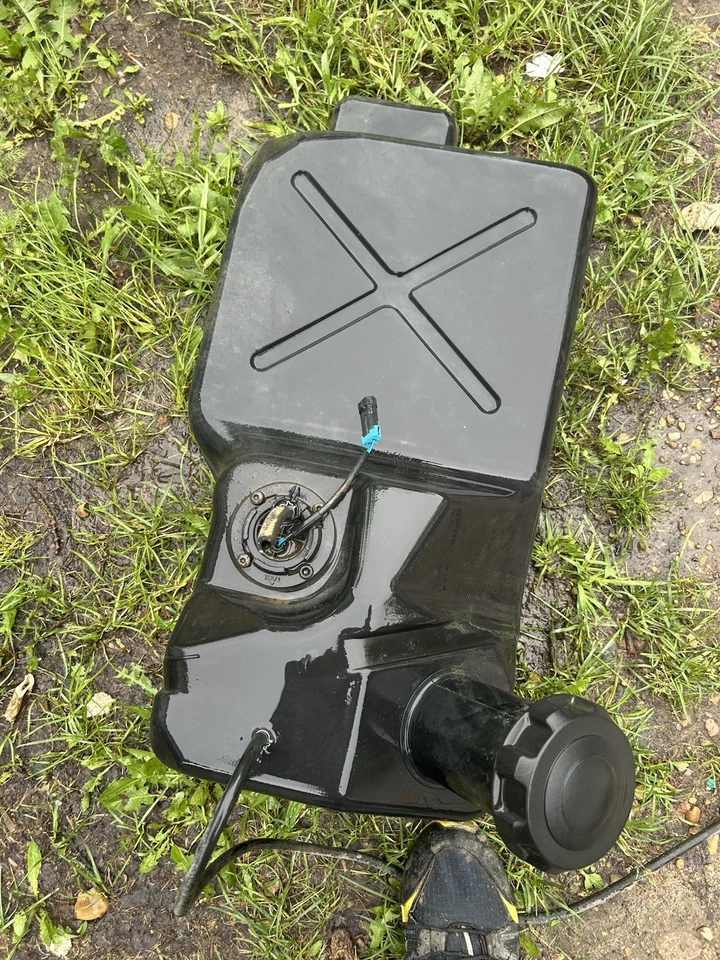 08 09 Arctic Cat Prowler 550 700 1000 XT XTX TANQUE DE COMBUSTIBLE 0570-203 con P Foto 1 de 1