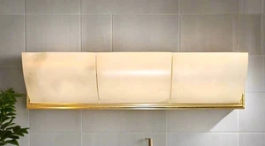 Vintage Alabaster Vanity Light | Lightolier - Picture 1 of 7