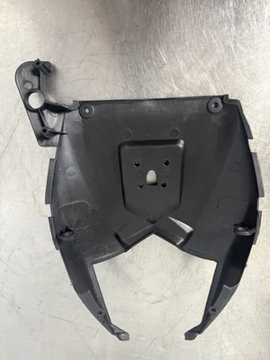 Capuz plástico painel carenagem traseira cauda inferior 2009-2012 Kawasaki Ninja ZX6R ZX636 - Imagem 1 de 3