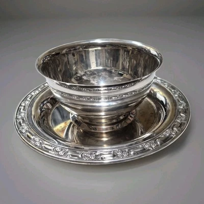 Cuenco chapado en plata Oneida Silversmiths vintage unido al plato Foto 1 de 4