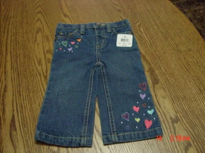 Pantalones de mezclilla bordados para niñas de Falls Creek Baby Foto 1 de 2