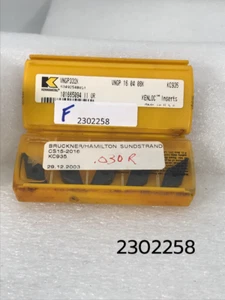 VNGP 332 K KC935 Neu Komplettpaket mit 5 Kennametal Wolframcarbid-Einsätzen - Bild 1 von 6