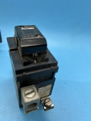 BULLDOG PUSHMATIC W270 CIRCUIT BREAKER 70 AMP  2 POLE 120/240VAC p270 - Image 1 of 3
