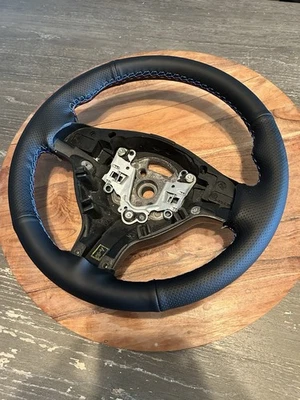 BMW M3 M5 E39 E46 2001-2006 325 525 x5 volante OEM 540 530 M3 cuero Foto 1 de 4
