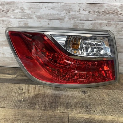 Luz trasera izquierda izquierda exterior para conductor Mazda CX-9 2010-2012 CX9 OEM Foto 1 de 4