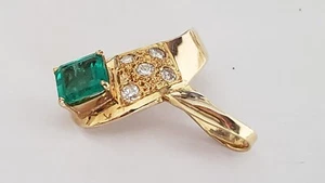 14Kt Yellow Gold* Emerald Cut 0.72CT Emerald & 0.15CT G-H/SI1 Diamonds Pendant - Picture 1 of 10