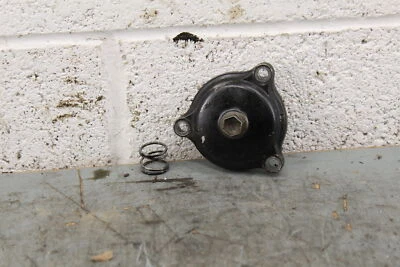 1994 铃木 King Quad 300 LTF4WDX 发动机油过滤器盖 A407 — 第 1/4 张图片