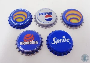 Tappo a Corona VARI - 5 pezzi diversi (vv) - Foto 1 di 1