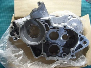 YAMAHA YZ85 YZ85LW Crankcase 5PA-15121-10 - Picture 1 of 2