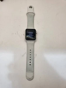 Apple Watch Series 3 42mm GPS Aluminum Case - Faulty - Picture 1 of 3