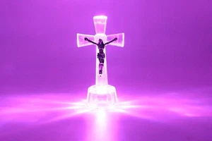 Lighting Crystal Cross Holy Land Glass Gift Beautiful Crucifix Christmas Easter - Picture 1 of 12