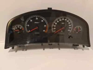 Opel Vectra C 2007 Diesel Geschwindigkeitsmesser Cockpit 13193053RQ 110kW - Bild 1 von 7