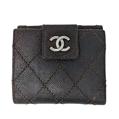 CHANEL Caviar Compact Brown Wallet Series 10 • 299€