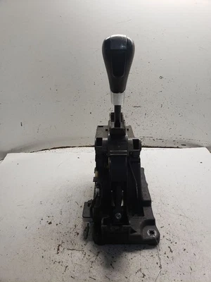 Used Automatic Transmission Shift Lever Assembly fits: 2007 Chevrolet Equinox  G - Image 1 of 4