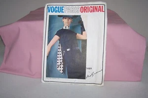 1965 VOGUE PARIS ORIGINAL #1489 DESIGNER MOLYNEUX LADIES DRESS PATTERN Sz 10 Cut - Picture 1 of 2