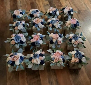 16-teiliges rosa staubig blau Herzstück Set künstlich marineblau Sola Holz Hochzeit Blumen - Bild 1 von 10