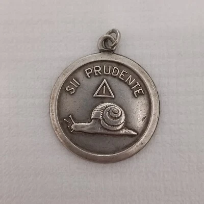 Medaglia antica francese in argento sterling 800 smaltato gruppo sanguigno B-... - Immagine 1 di 2