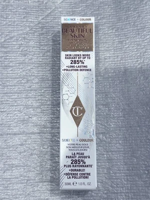 Base Charlotte Tilbury Charlotte's Beautiful Skin 1 neutra 1 fl oz nova na caixa - Imagem 1 de 2