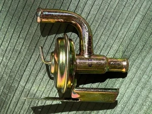 HEATER CONTROL VALVE, VARIOUS GM W/ A/C 1969-1981 NOS GM 3984641 Delco 15-5100 - Picture 1 of 4