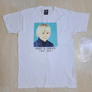 CAMISETA NIRVANA VINTAGE REIMPRESIÓN EL HIJO SE HA IDO PERO TENGO UNA LUZ GRANDE 081 - Imagen 1 de 6
