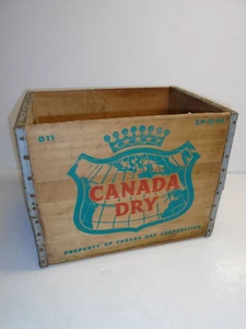 Vintage 1966 CANADA DRY WOOD SODA POP CRATE - BEAUTIFUL! - Picture 1 of 11