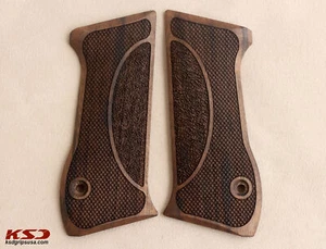KSD Brand Jericho 941 F / FS Compatible Walnut Grips Double-Checkering - Picture 1 of 3